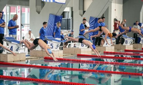 Εκατοντάδες μικροί κολυμβητές έδωσαν ραντεβού στο Χαλάνδρι στα «Ευριπίδεια 2024»