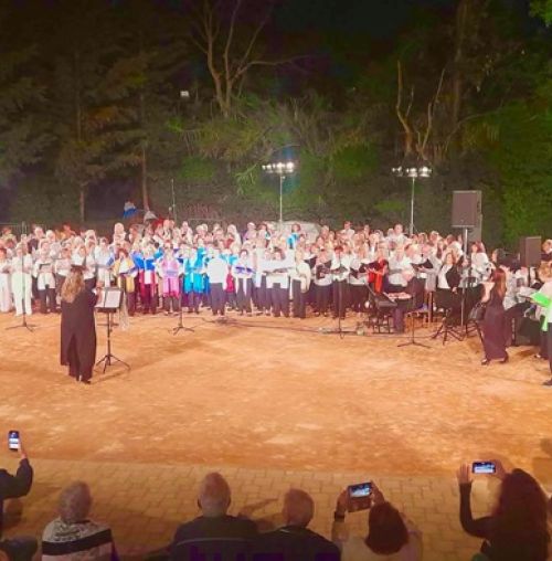Ολοκληρώθηκε με μεγάλη επιτυχία το 8ο Καλλιτεχνικό Φεστιβάλ Τρίτης Ηλικίας του Δήμου Χαλανδρίου