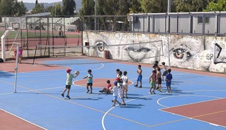 Καλοκαίρι με σπορ και παιχνίδι για 750 παιδιά στο Χαλάνδρι – Ολοκληρώθηκε η Αθλητική Κατασκήνωση