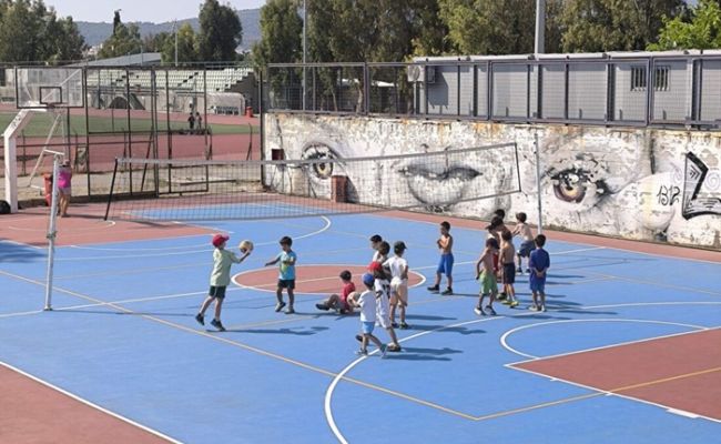 Καλοκαίρι με σπορ και παιχνίδι για 750 παιδιά στο Χαλάνδρι – Ολοκληρώθηκε η Αθλητική Κατασκήνωση