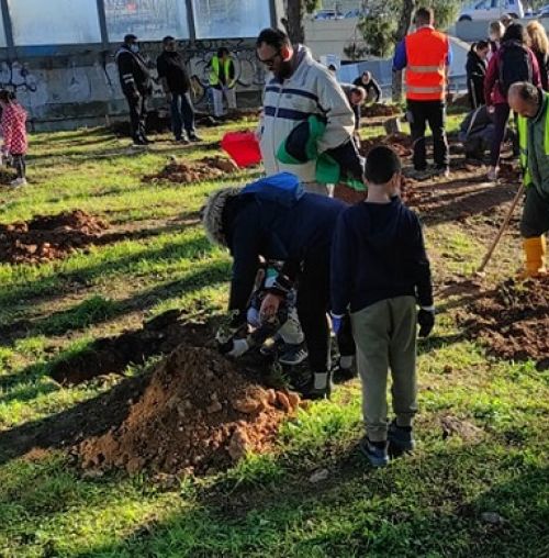 Σύλλογος Ρεματιάς Χαλανδρίου: Δράση δενδροφύτευσης στο πάρκο Φραγκοκκλησιάς
