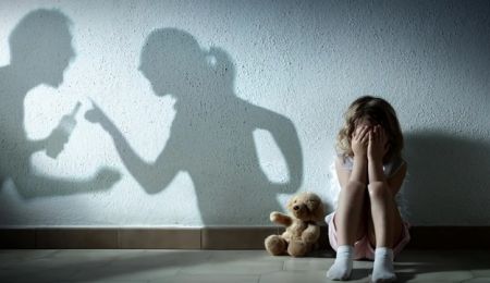 ΕΛ.ΑΣ.: Διευκρινίσεις για ενδοοικογενειακό επεισόδιο σε πρώην ζευγάρι και το ανήλικο παιδί τους στο Χαλάνδρι