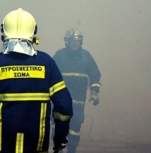 Φωτιά σε διαμέρισμα στο Χαλάνδρι – Απεγκλωβίστηκαν δύο άτομα