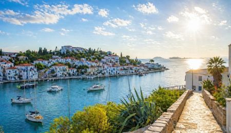 Πεζοπόροι Χαλανδρίου “Ο Ευριπίδης”: Ένα καλοκαίρι γεμάτο θάλασσα, κορυφές και μοναδικές εμπειρίες