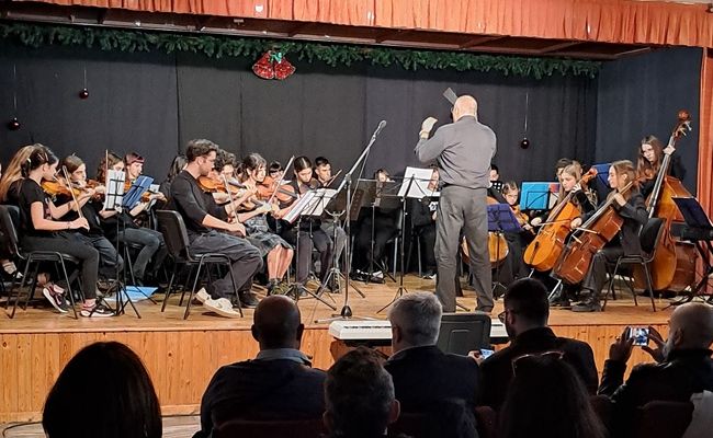 Συναυλία της Συμφωνικής Ορχήστρας Νέων του Δήμου Χαλανδρίου για τα δικαιώματα των παιδιών