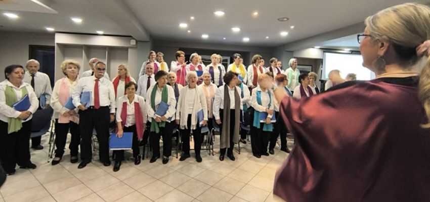 Μια μοναδική βραδιά ποίησης και μουσικής από τη Χορωδία 60+ του Δήμου Χαλανδρίου